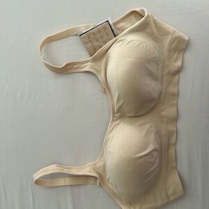 Brand new Underoutfit bra sz xl